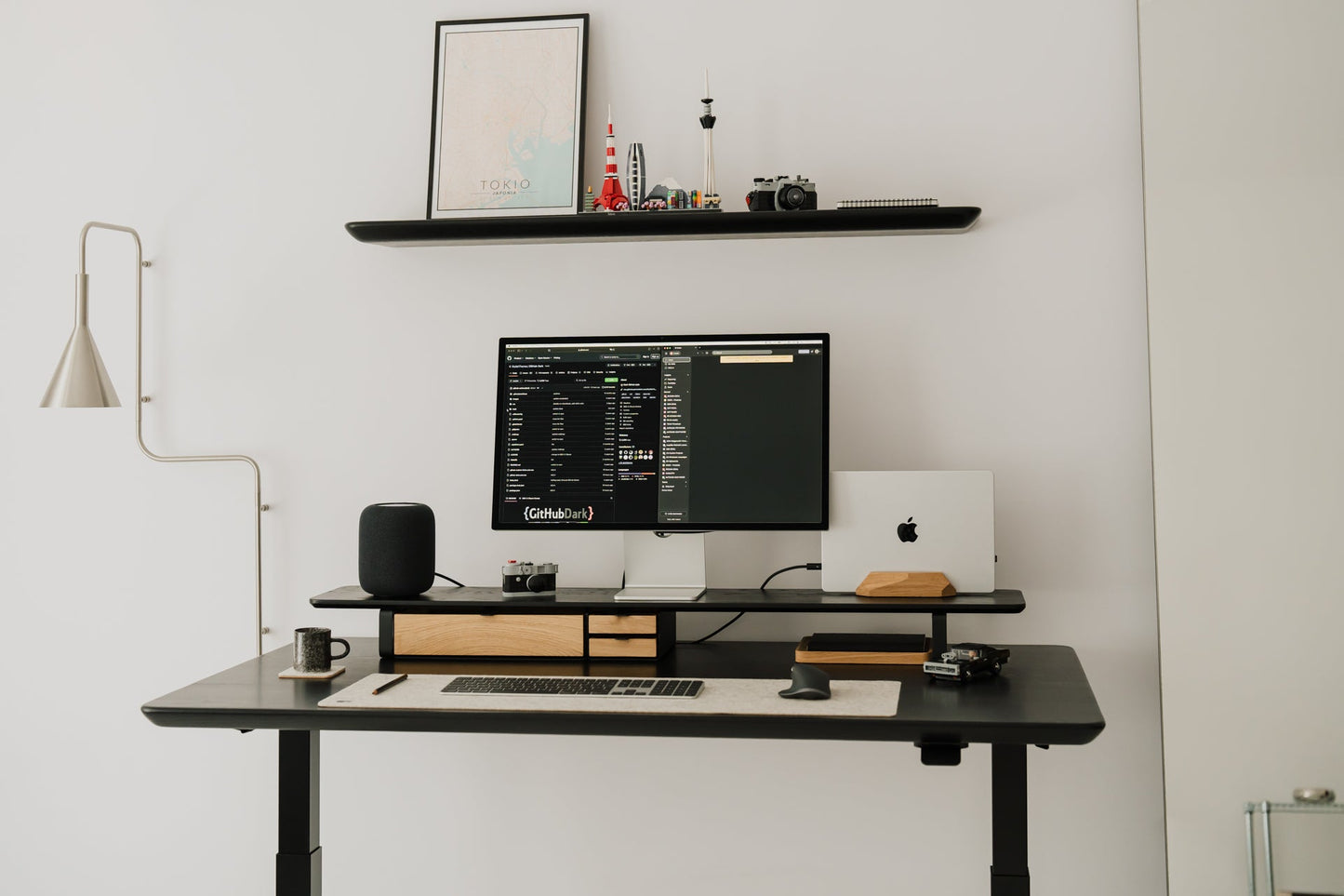 Oakywood Desk Shelf in black| -