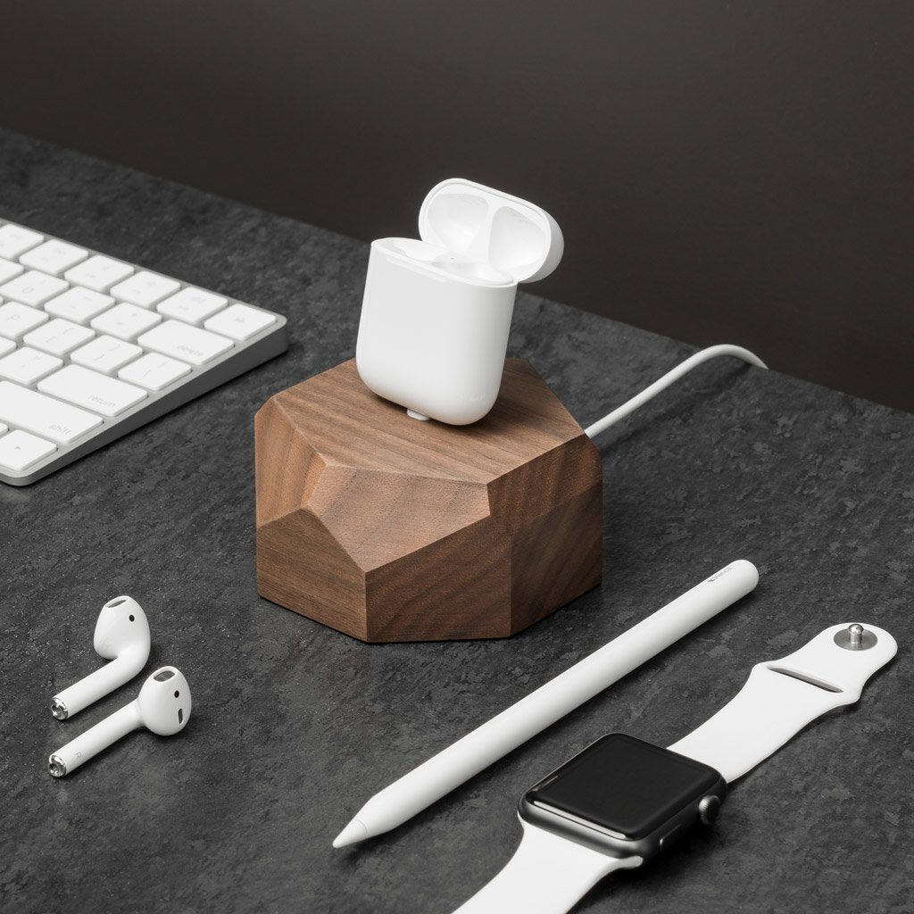 Oakywood airpods-dock - Greenline Showroom