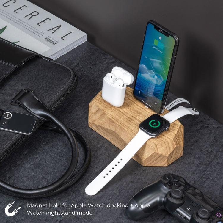 Oakywood Triple Dock - iPhone, Apple Watch, AirPods charger - Greenline Showroom